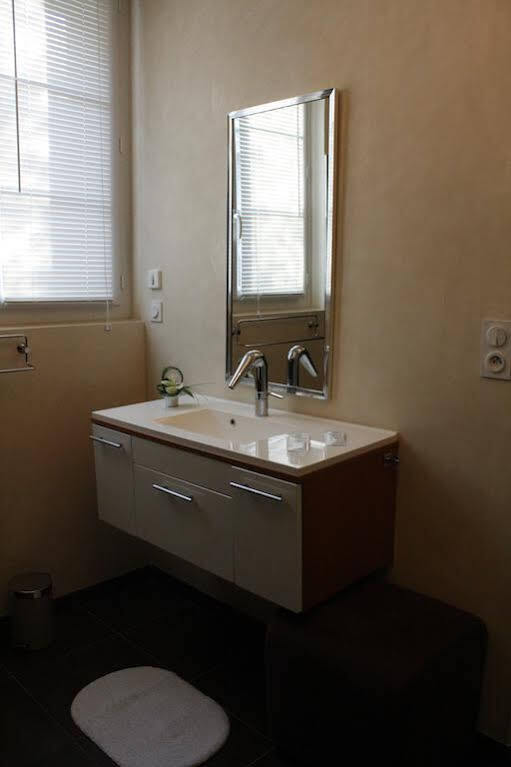 Les Suites Angevines Angers Exterior photo